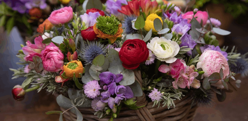 homesection3 featured4 flower arrangements